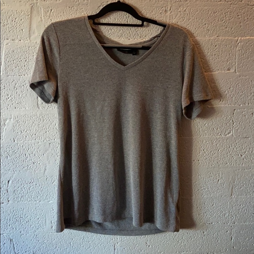 Apt.9 gray t shirt